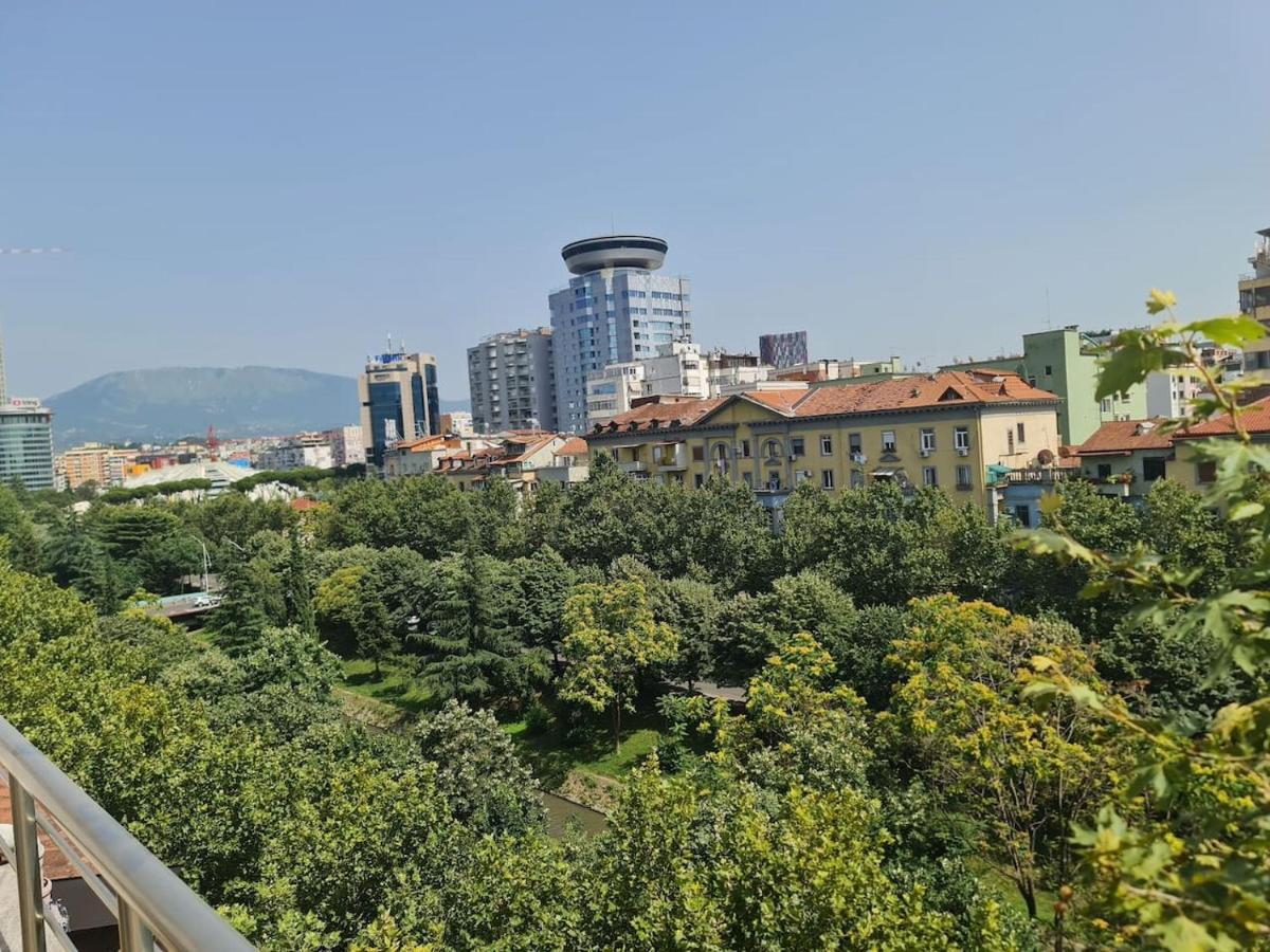 Penthahouse Shallvare Тирана Экстерьер фото